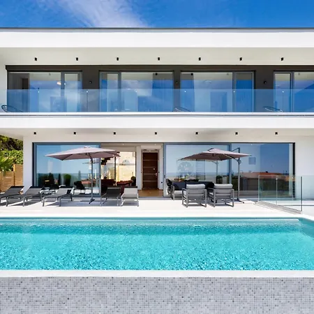 Luxury Dali With Sauna, Whirlpool And Sea View In Only 1,7 Km From The