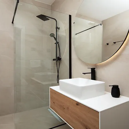 Luxury Dali With Sauna, Whirlpool And Sea View In Only 1,7 Km From The