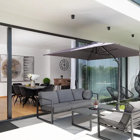 Villa Luxury Dali With Sauna, Whirlpool And Heated Pool In Only 1,7 Km From The