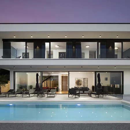 Villa Luxury Dali With Sauna, Whirlpool And Sea View In Only 1,7 Km From The *