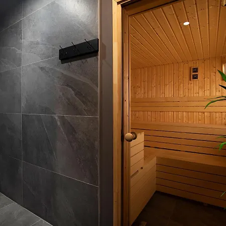 Luxury Dali With Sauna, Whirlpool And Sea View In Only 1,7 Km From The Villa Medulin