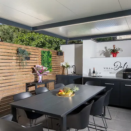 Villa Luxury Dali With Sauna, Whirlpool And Sea View In Only 1,7 Km From The